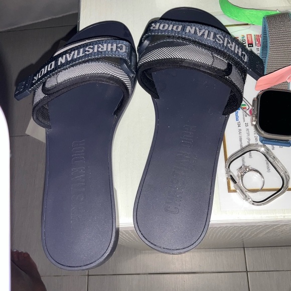 Dior slides - Picture 2 of 5